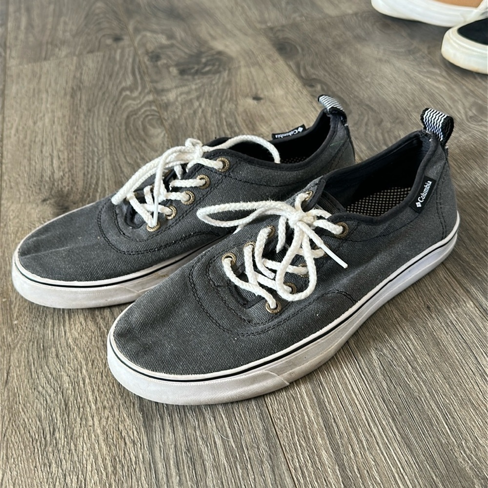 Columbia Grey Shoes Size men’s size 7